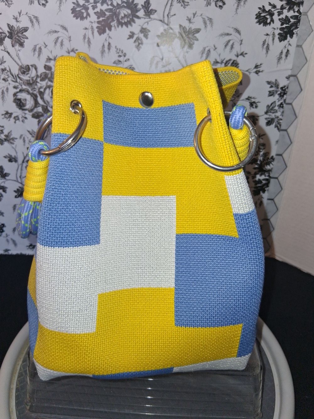 Yellow Blue White Geometric Women’s Drawstring Bag